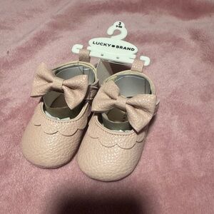 Lucky Brand crib shoes